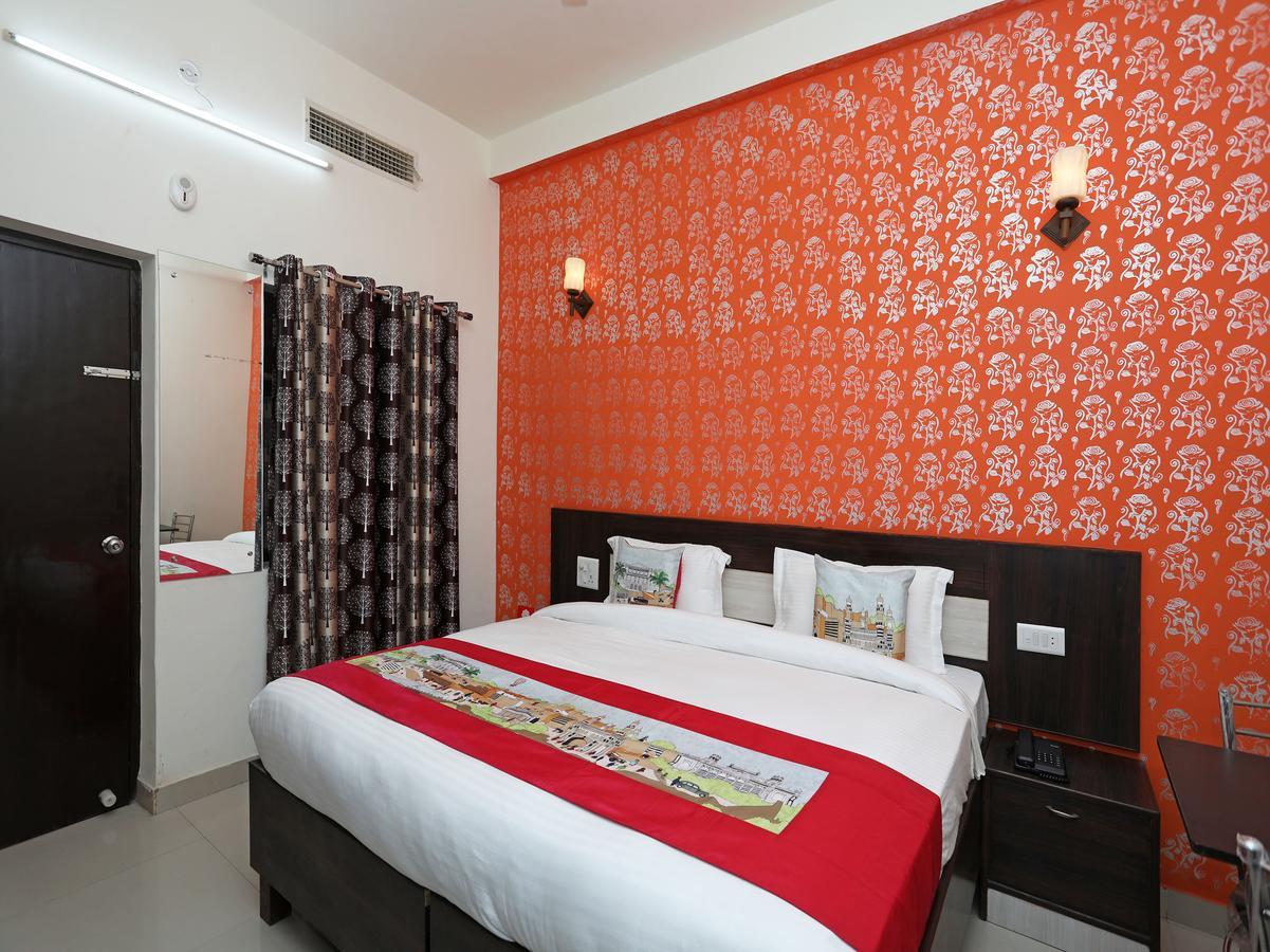 Hotel Taj Ansh Agra  Buitenkant foto